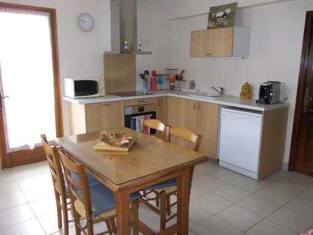Appartement T2 Bas De Villa Avec Jardinet Au Calme Proche Mer La Seyne-sur-Mer Eksteriør bilde
