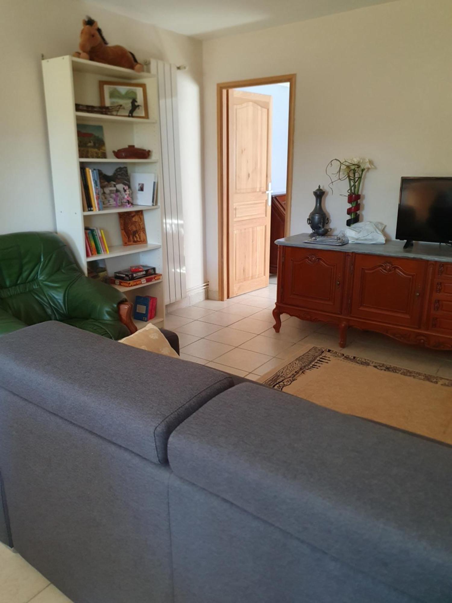 Appartement T2 Bas De Villa Avec Jardinet Au Calme Proche Mer La Seyne-sur-Mer Eksteriør bilde